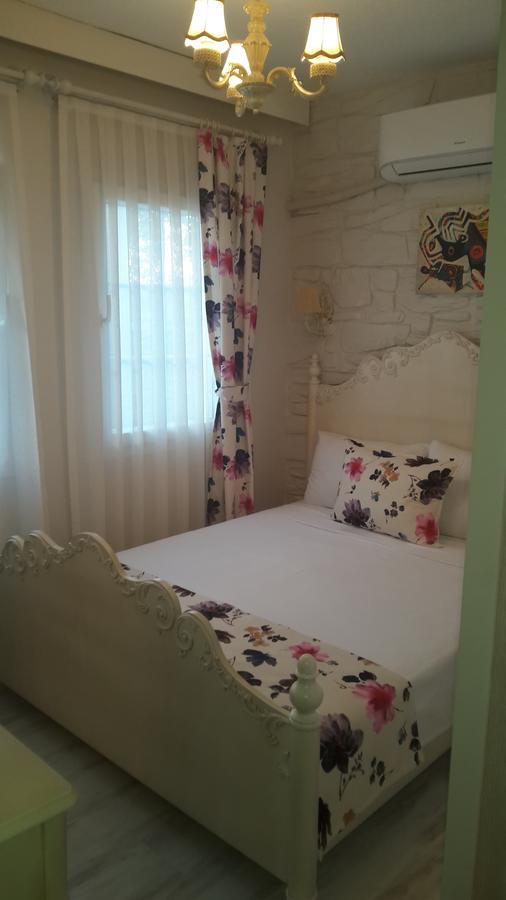 Stafilia Hotel Adult Only Bozcaada Eksteriør billede